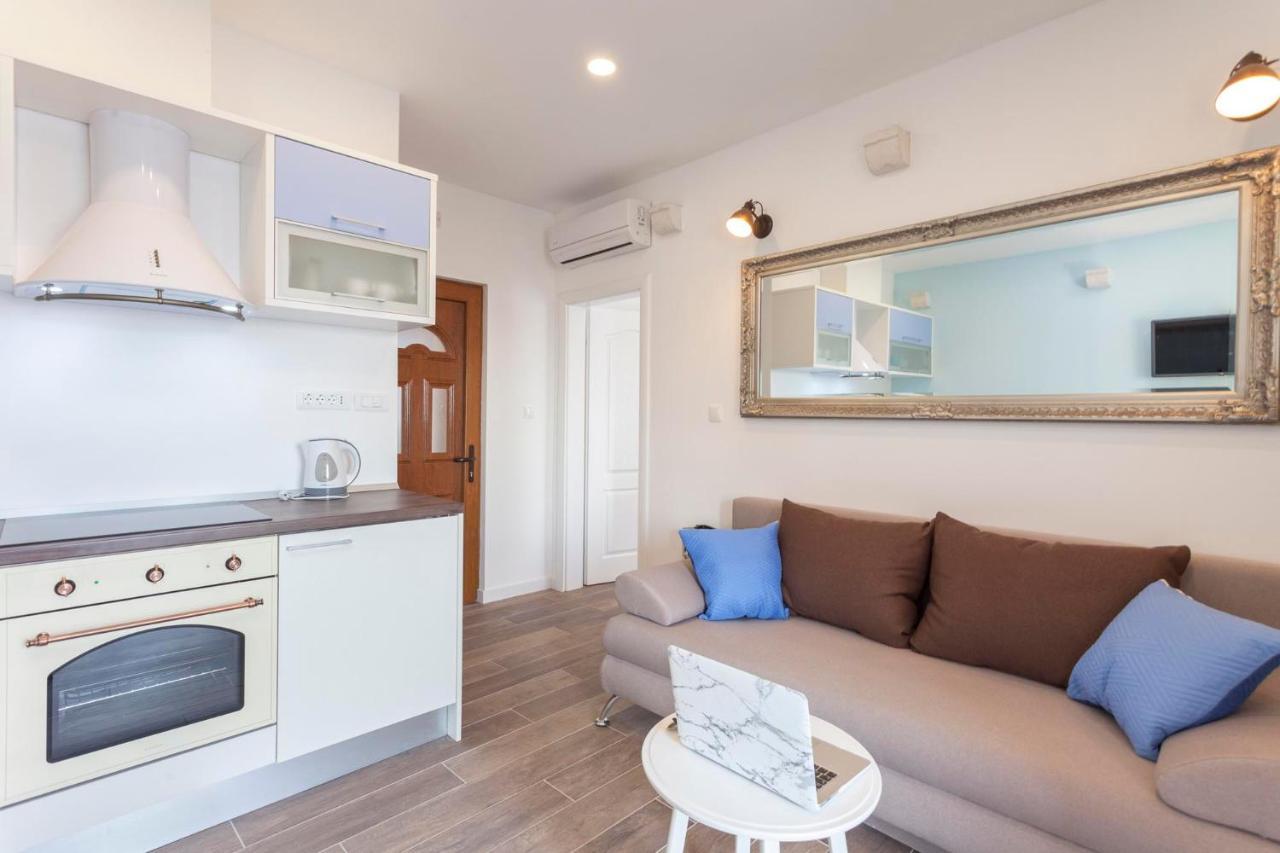 Apartmani Antiqua Živogošće 외부 사진